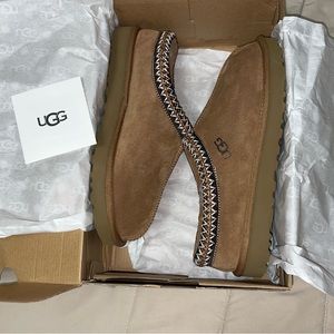 Ugg Womens Tasman Slippers size 10